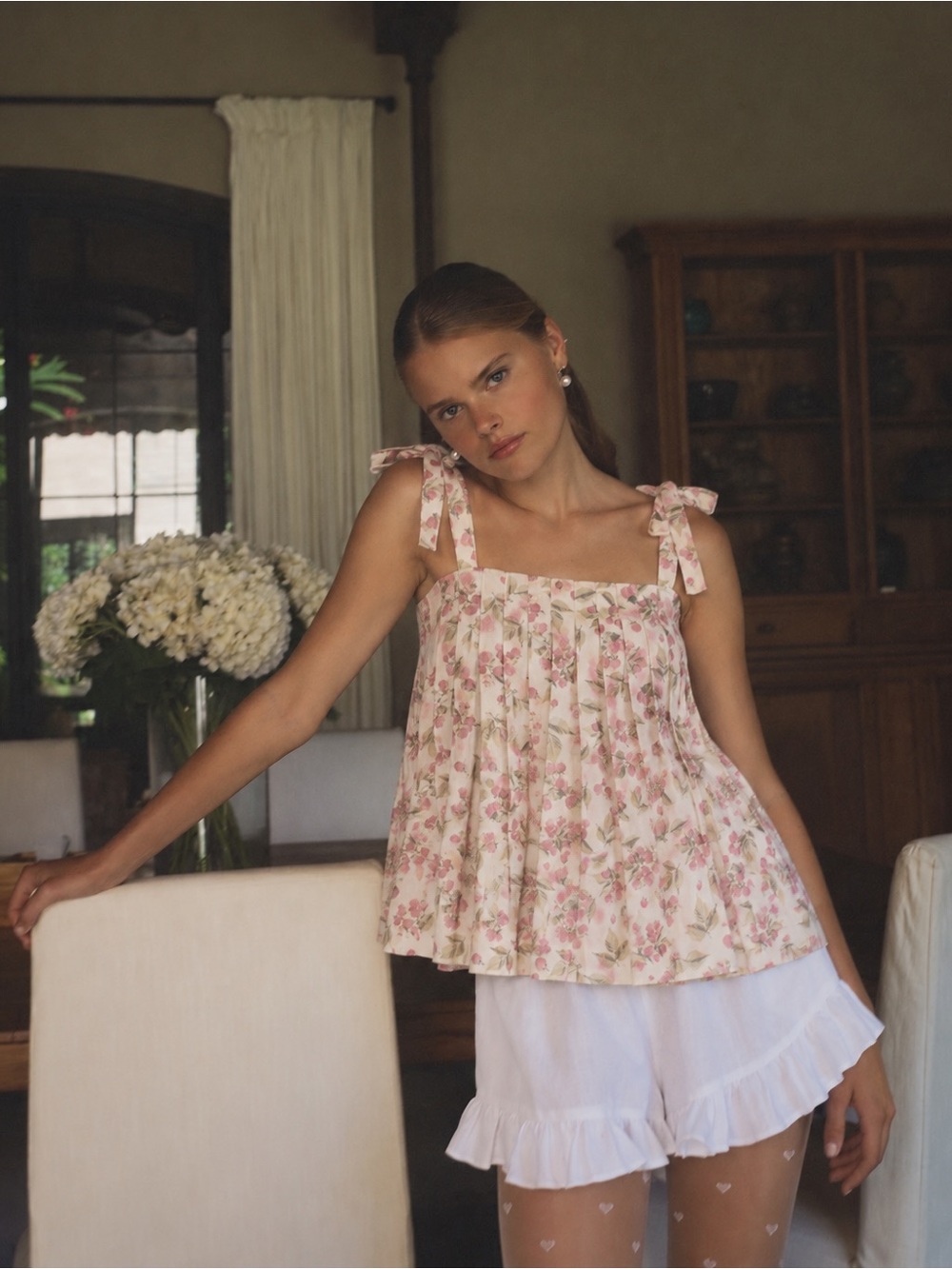 WAYF Stevie Garden Raspberry Floral Linen Tie Strap Pleated Top Size Small NWT
